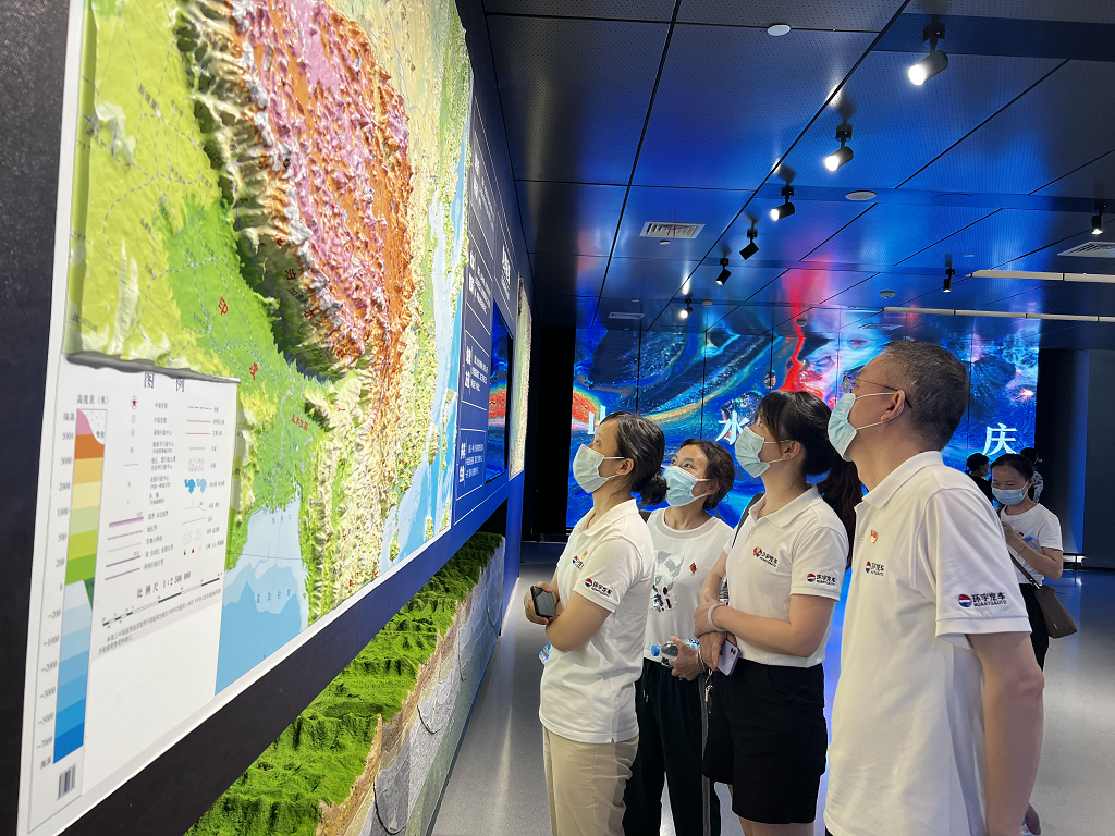 Huanyu Automobile Party Branch July 1st Activity Bulletin