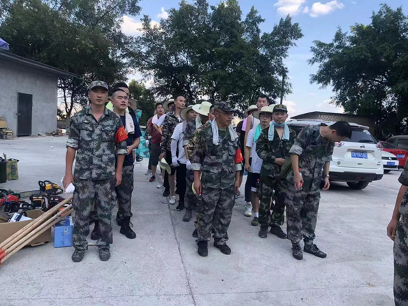 Mountain fires have no lovers, but people around the world are heading backwards