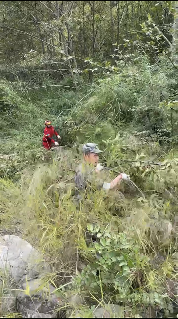 May the mountains and rivers of the motherland be safe and the people are unharmed-memories of Huanyu Automobile veterans 'earthquake relief!