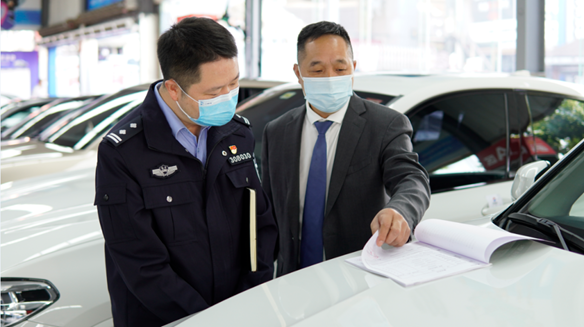 Warmly welcome Deputy Captain Xu Jia of the Chongqing Traffic Patrol Corps and his party to visit Huanyu Automobile to guide the work