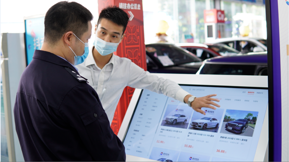 Warmly welcome Deputy Captain Xu Jia of the Chongqing Traffic Patrol Corps and his party to visit Huanyu Automobile to guide the work