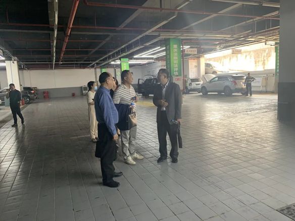 Warmly welcome Director Wu Jinbin of the CPPCC of Banan District and his party to come to Huanyu to guide the work