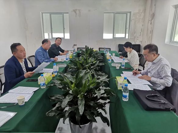 Warmly welcome Director Wu Jinbin of the CPPCC of Banan District and his party to come to Huanyu to guide the work