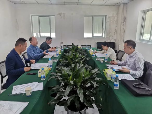 Warmly welcome Director Wu Jinbin of the CPPCC of Banan District and his party to come to Huanyu to guide the work