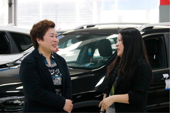 We warmly welcome all leaders and colleagues of China Automobile Dealers Association and Liu Zhi, Director of the Banan District Commerce Committee, to come and guide the work