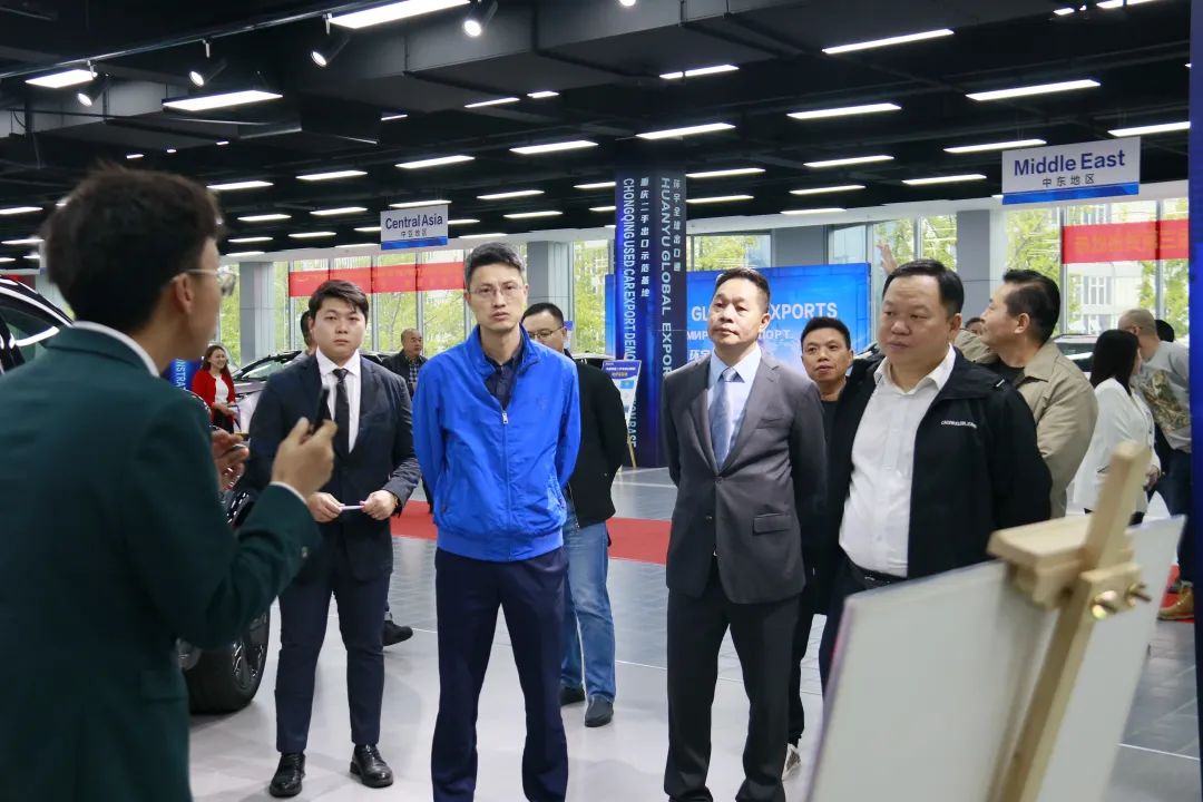 Liu Kan from the Foreign Trade Promotion Department of the Municipal Commerce Commission visited and investigated Huanyu's 