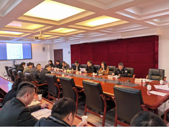 Member of the Standing Committee of Xu Jianghai visited Huanyu Automobile Company for research and discussion on the development of used car export bases
