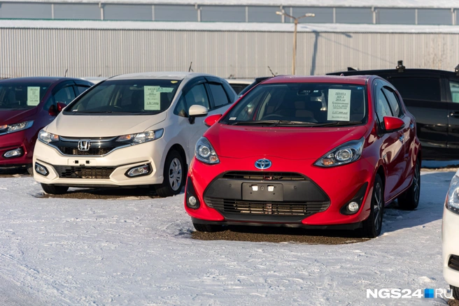 Under Russia's new rules on charging back, Japanese auction cars are still popular: 160 horsepower becomes a watershed, and three-year-old cars become 