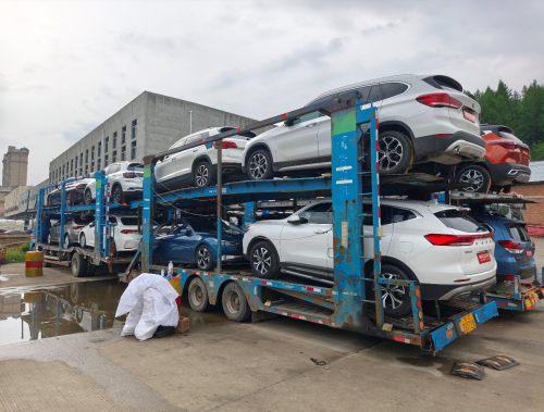 Trade in used cars with Russia continues to expand, and the standardized full-chain service system has broken the industry.