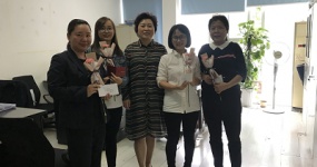 Huanyu Automobile Mother's Day Care