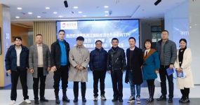 Chongqing Huanyu Automobile executives meet with Turkmenistan representatives to jointly discuss a new blueprint for used car exports