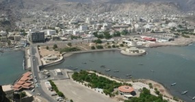 Yemen's Aden plans to tighten vehicle imports again: emphasizing the ban on 