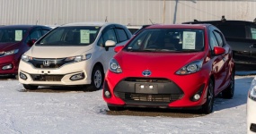Under Russia's new rules on charging back, Japanese auction cars are still popular: 160 horsepower becomes a watershed, and three-year-old cars become 