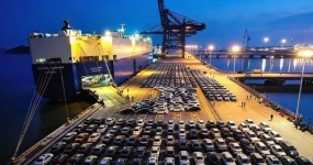 Opening stores overseas / Establishing warehouses overseas / Pure export mode: Three methods for exporting used cars. How should beginners choose?
