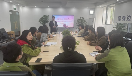 Party building leads the gathering force of light and shadow, and the fragrance shines--The company launches mobile photography training activities on March 8th